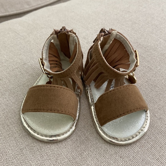 Stuart Weizmann Baby Sandals - Picture 2 of 5